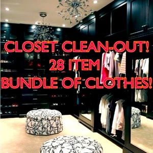1 jacket, 2 sweaters, 7 dresses, 7 tops, 5pants, 2 skirts, 2 sunglasses, 5 bonus